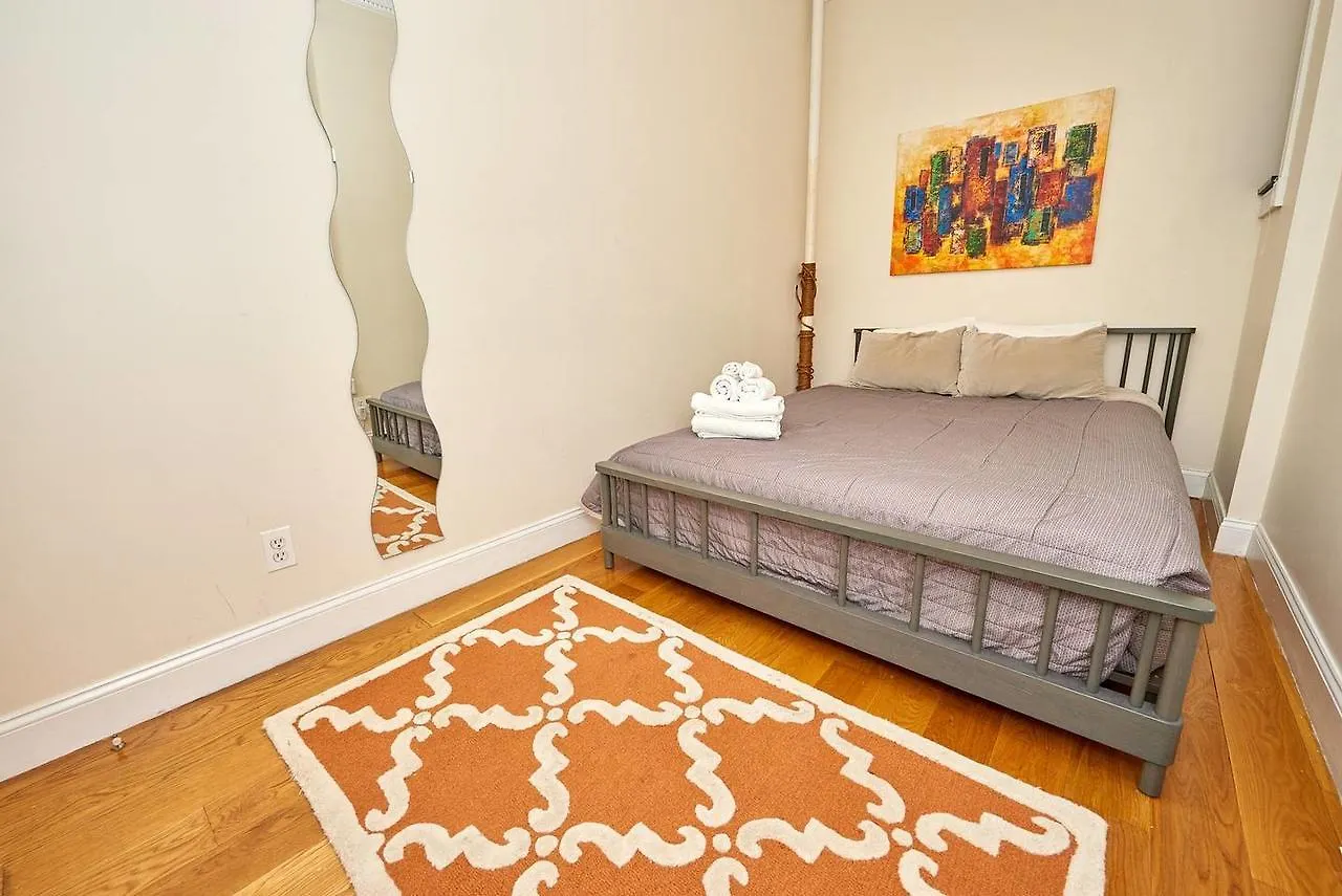 Stylish 2 Bed In Soho Hotel New York